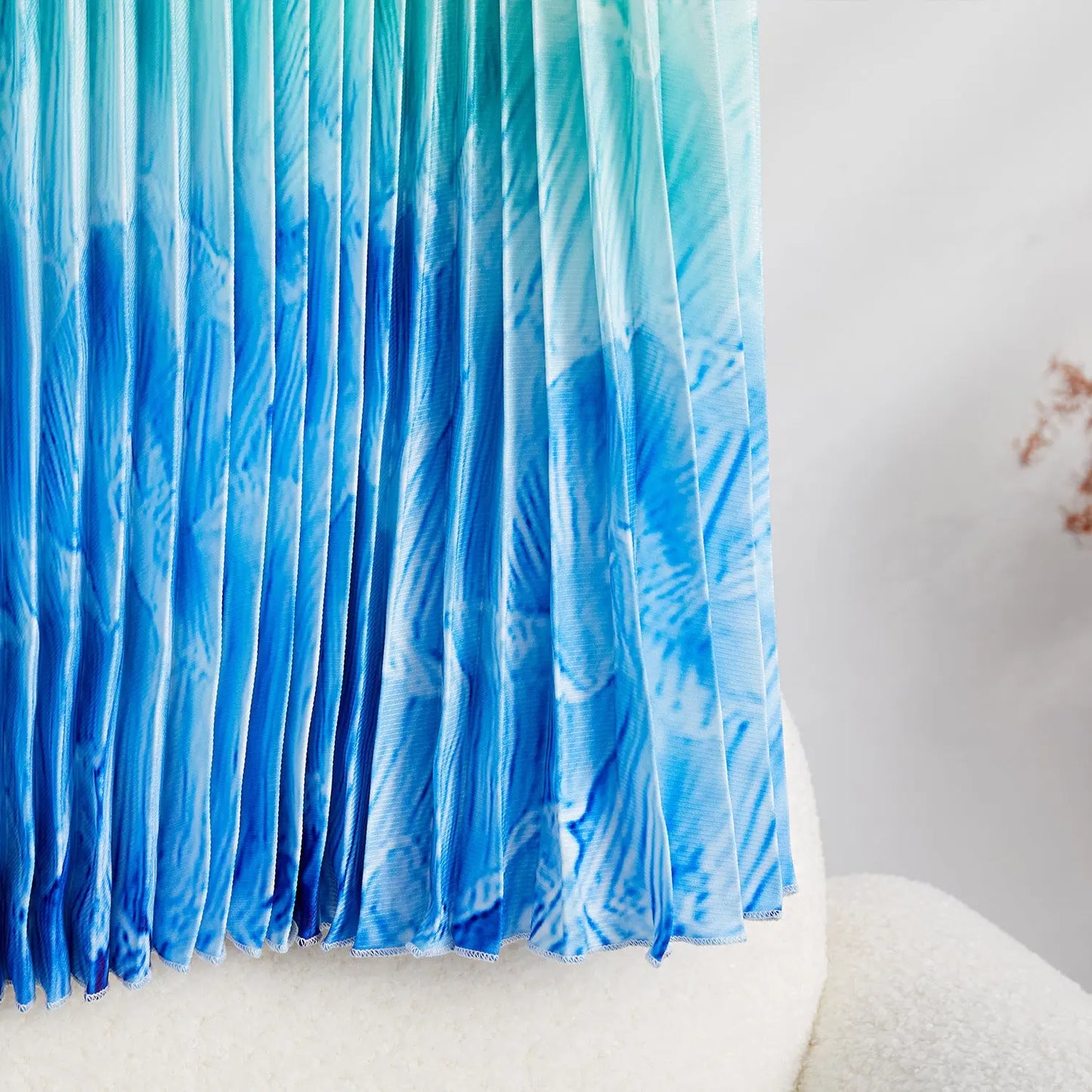 Printed Wave Pleated 2 Pieces Set Women's Turtleneck Long Sleeves Slim Tops High Wasit Fold Skirts Female eprolo