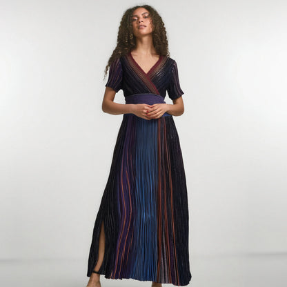 Nanyou Summer Gradient Color Striped Long Skirt Temperament Commuting Pleated Skirt Waist Knitted Elastic Dress eprolo