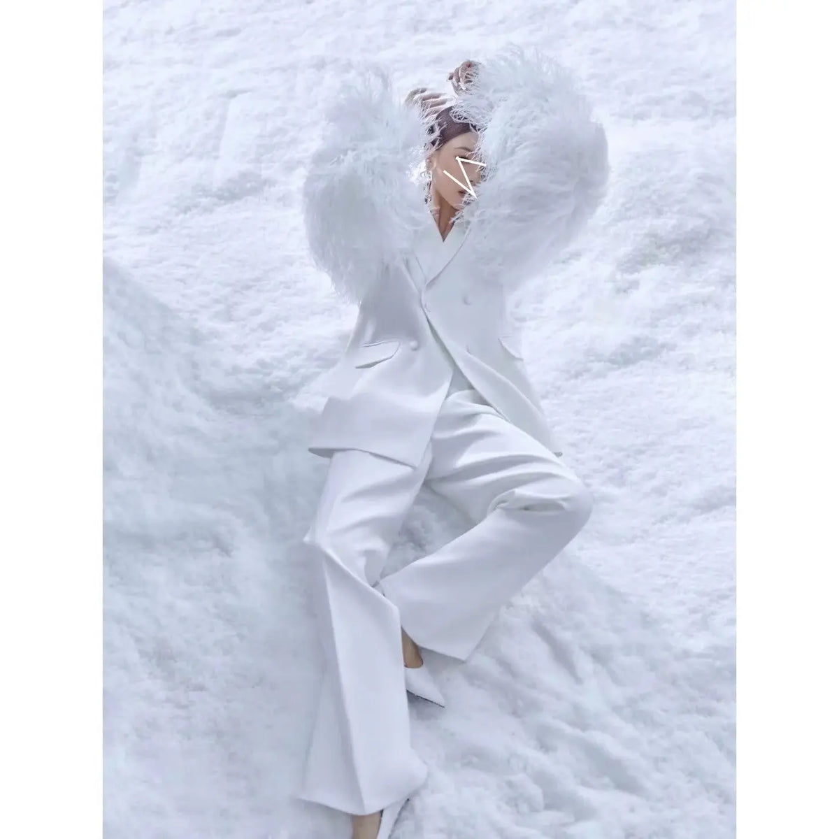 White Feather Personality Blazer Women New Lapel Long Sleeve Loose Fit Jacket Fashion Tide Spring Autumn eprolo